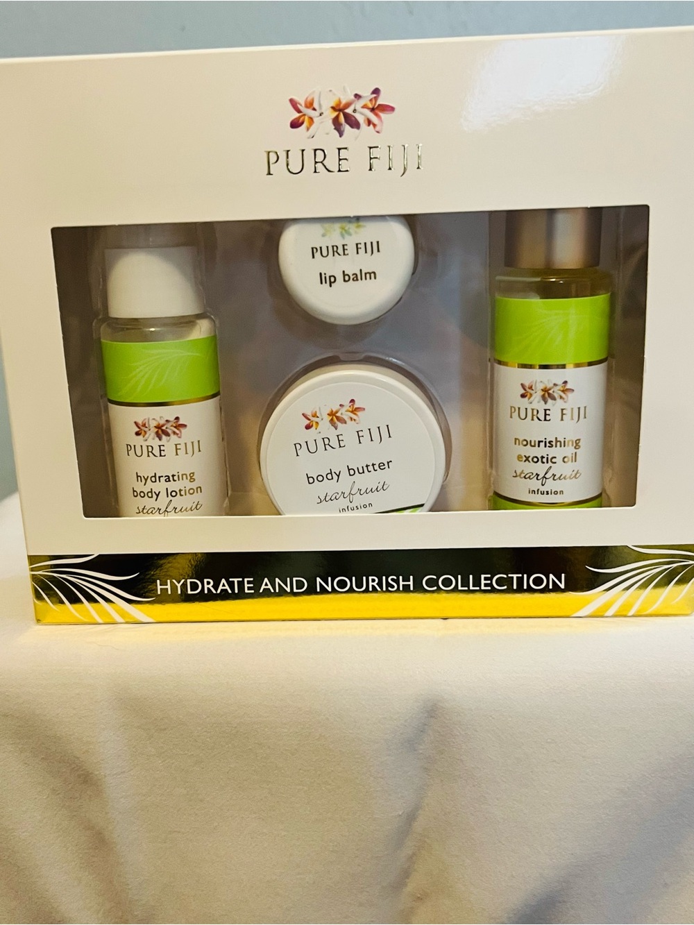 Pure Fiji;Hydrate & Nourish Collection:  Starfruit